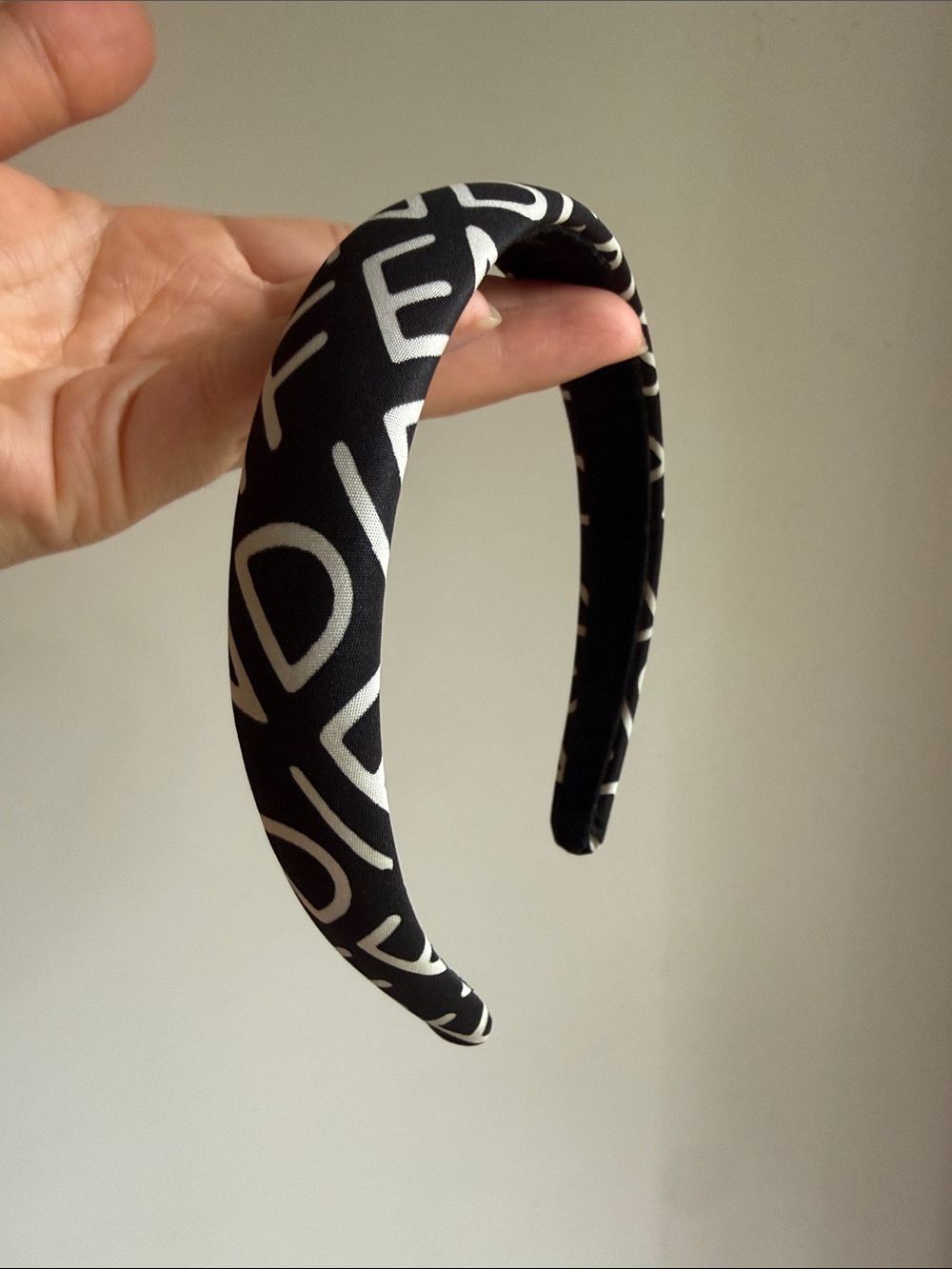 Fendi Black and White Satin Headband with COA